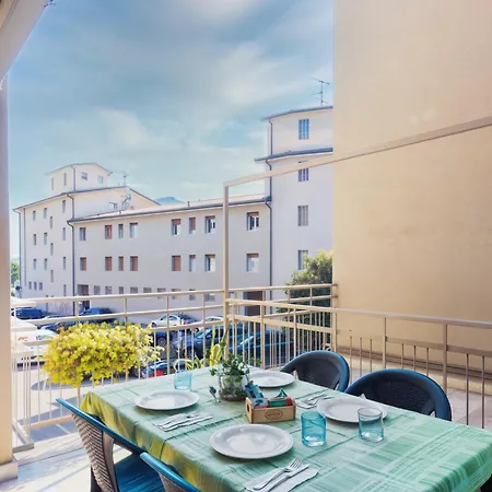 The Terrace - Free Wi-fi Apartment Sarnico